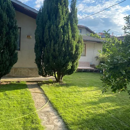 Guest house Deers 3*